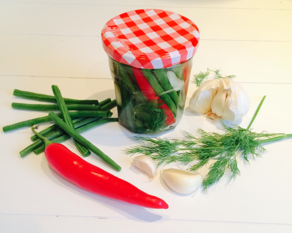 pittige zure sperzieboontjes