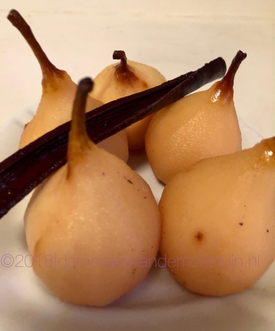 Limoncello stoofpeertjes