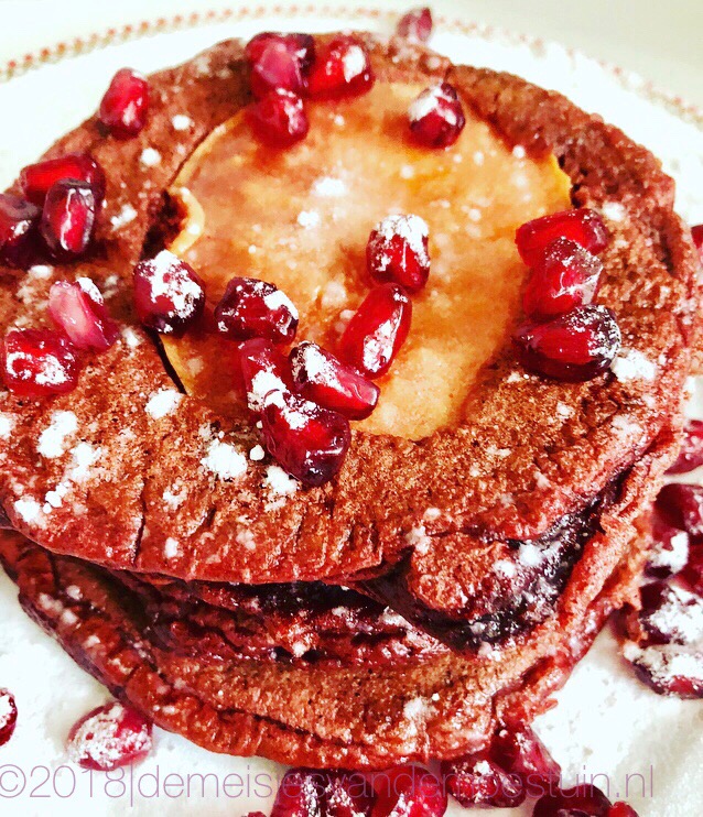 red velvet appelpannenkoekjes